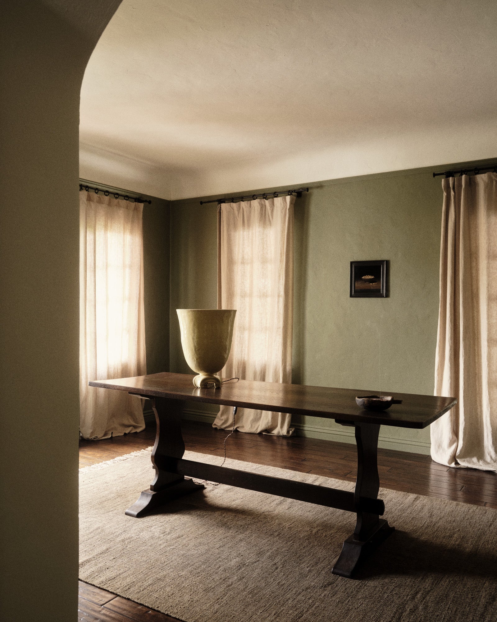 L'eau No. 6 Parchment