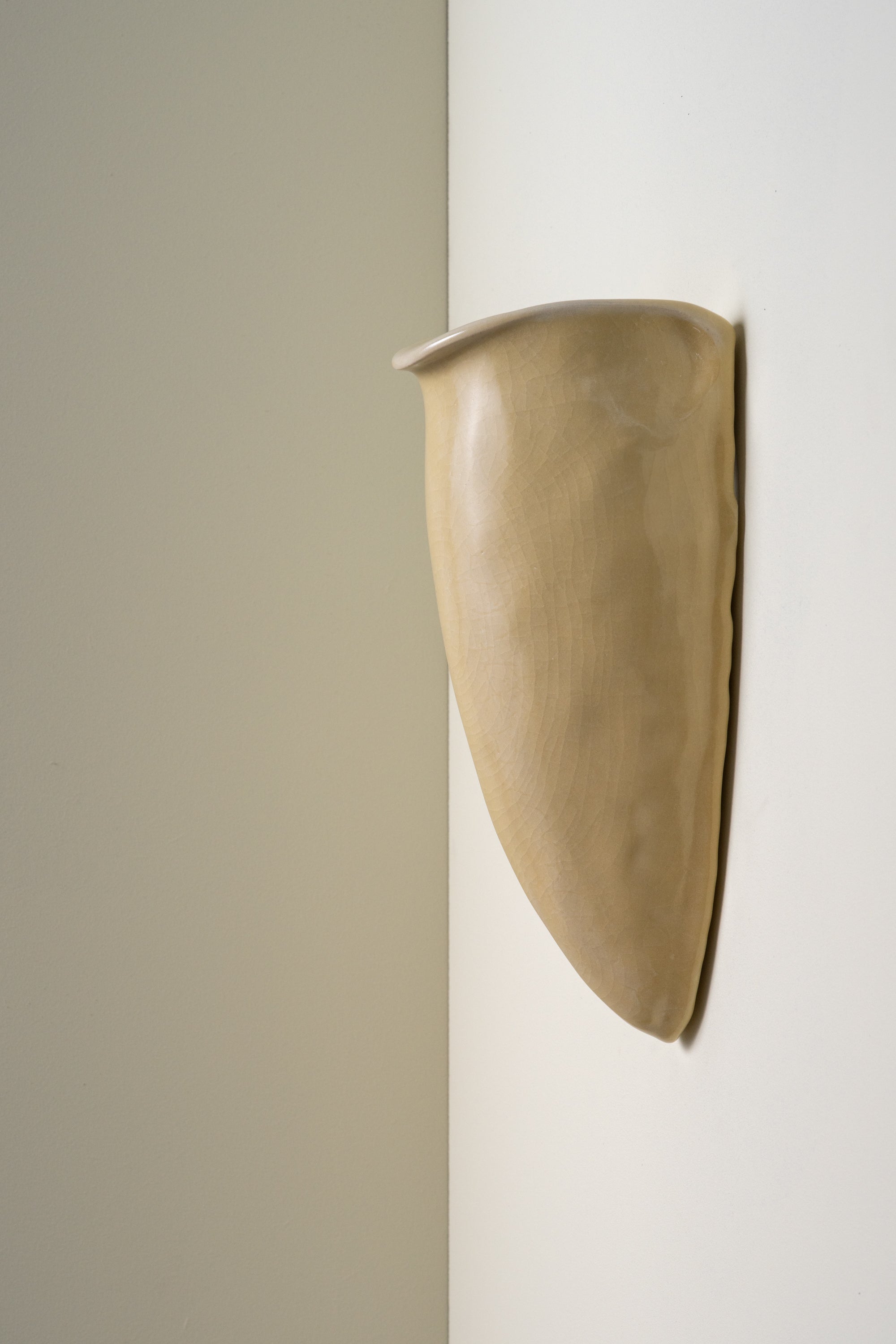 Simone No. 2 Parchment