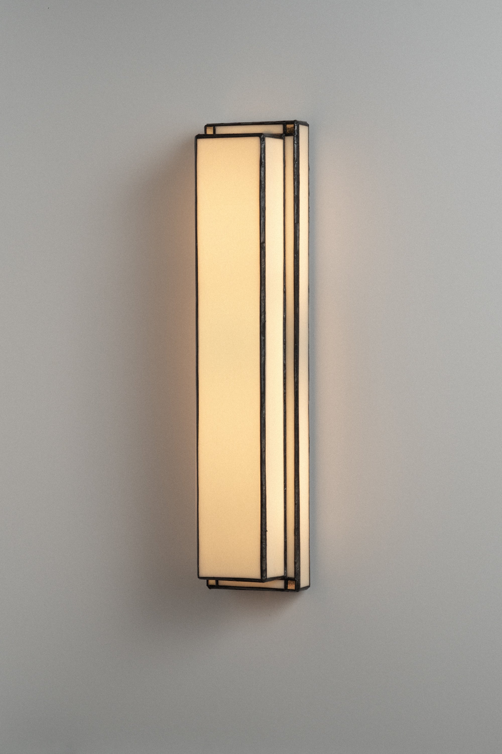 Lucienne No. 5 Parchment