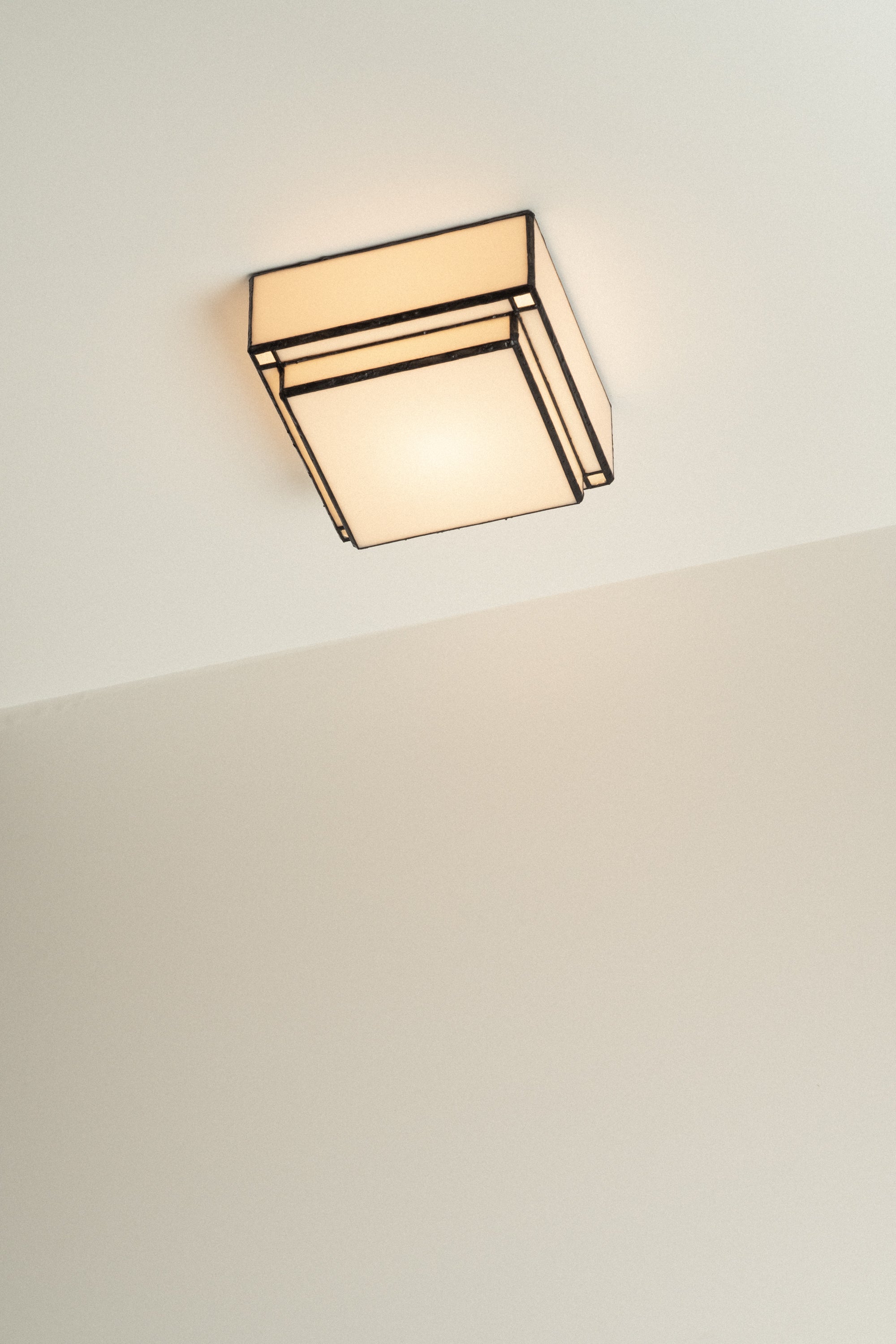 Lucienne No. 4 Parchment