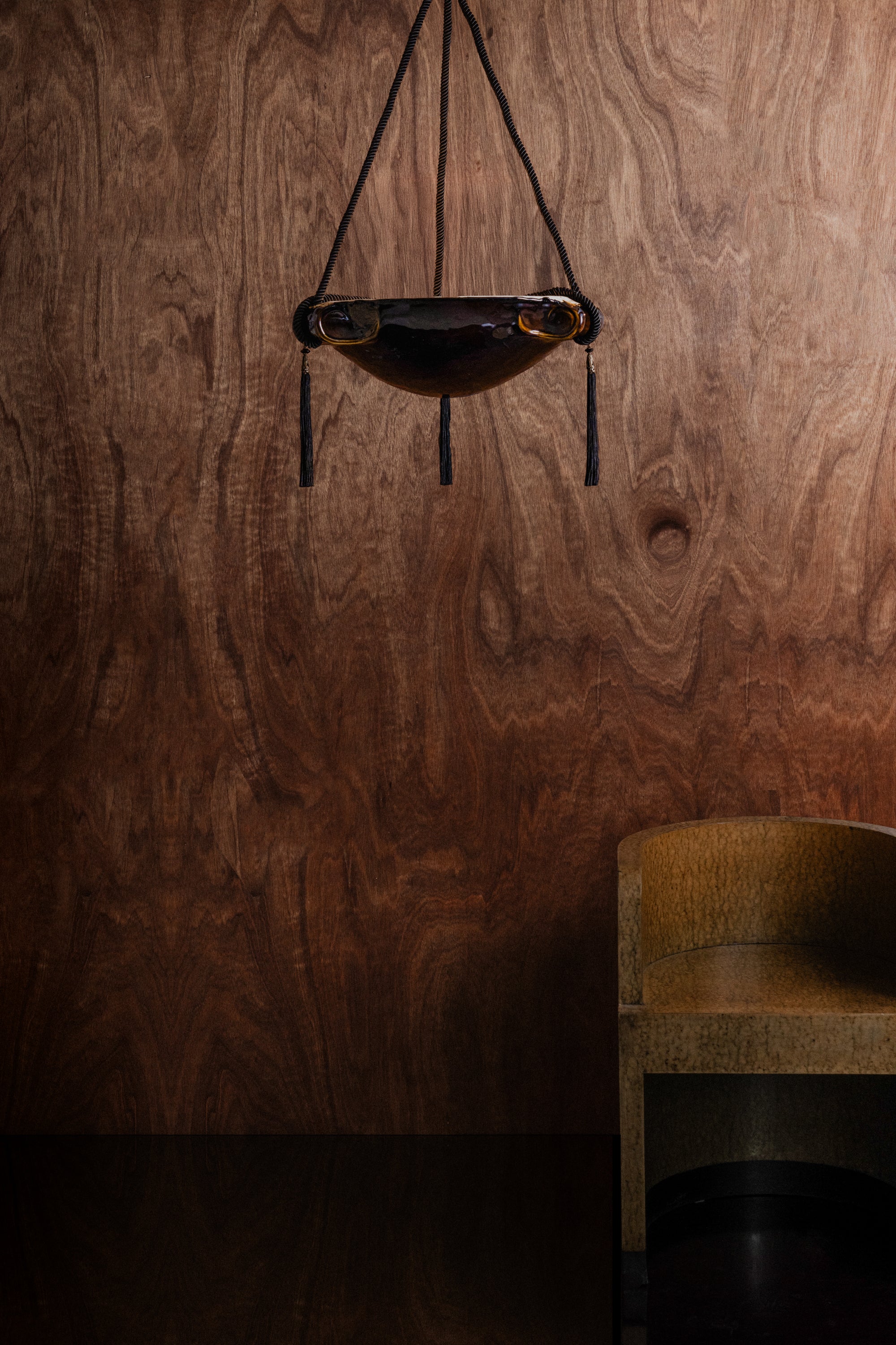 L'eau No. 9 Black Amber 18"