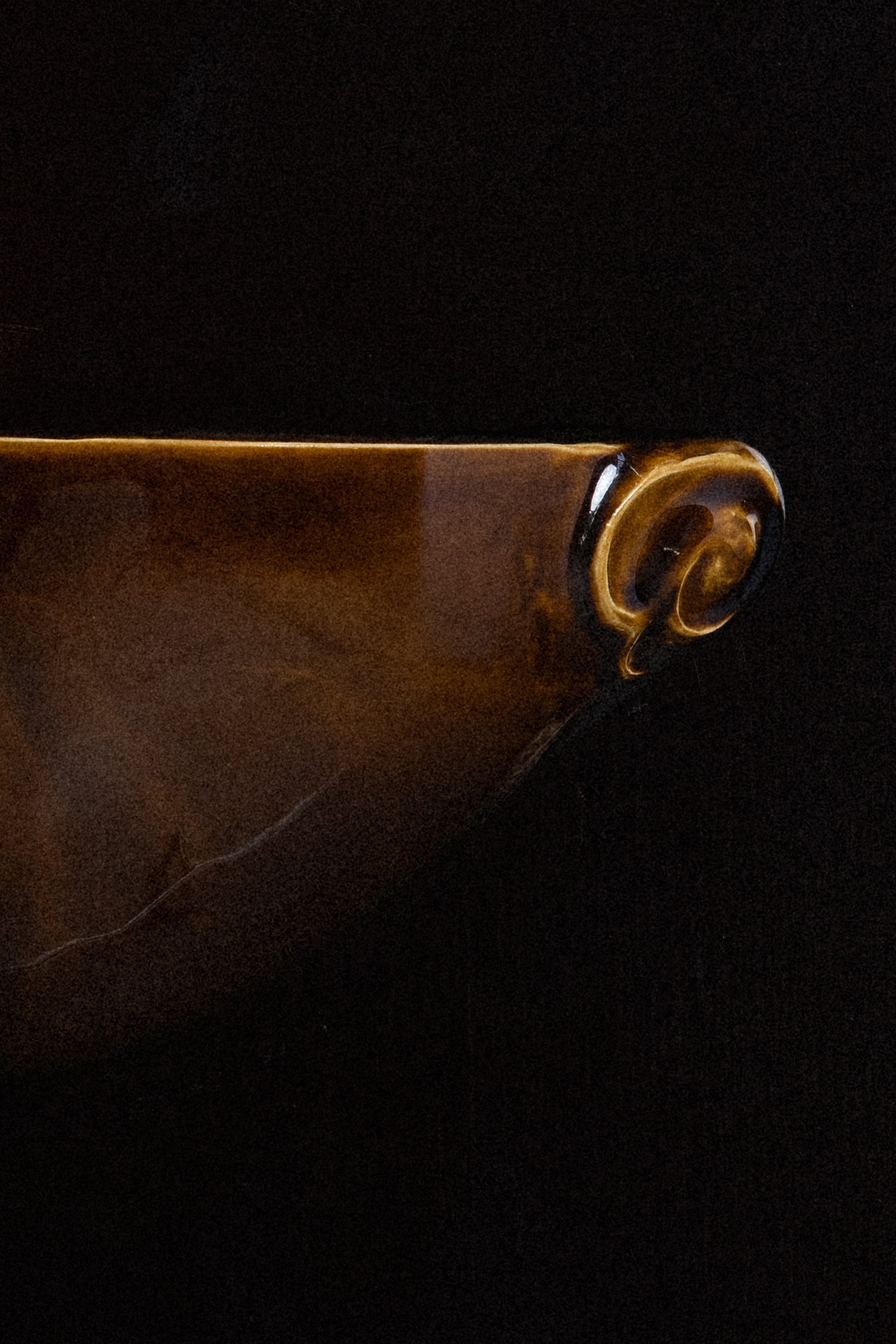 L'eau No. 4 Small Black Amber