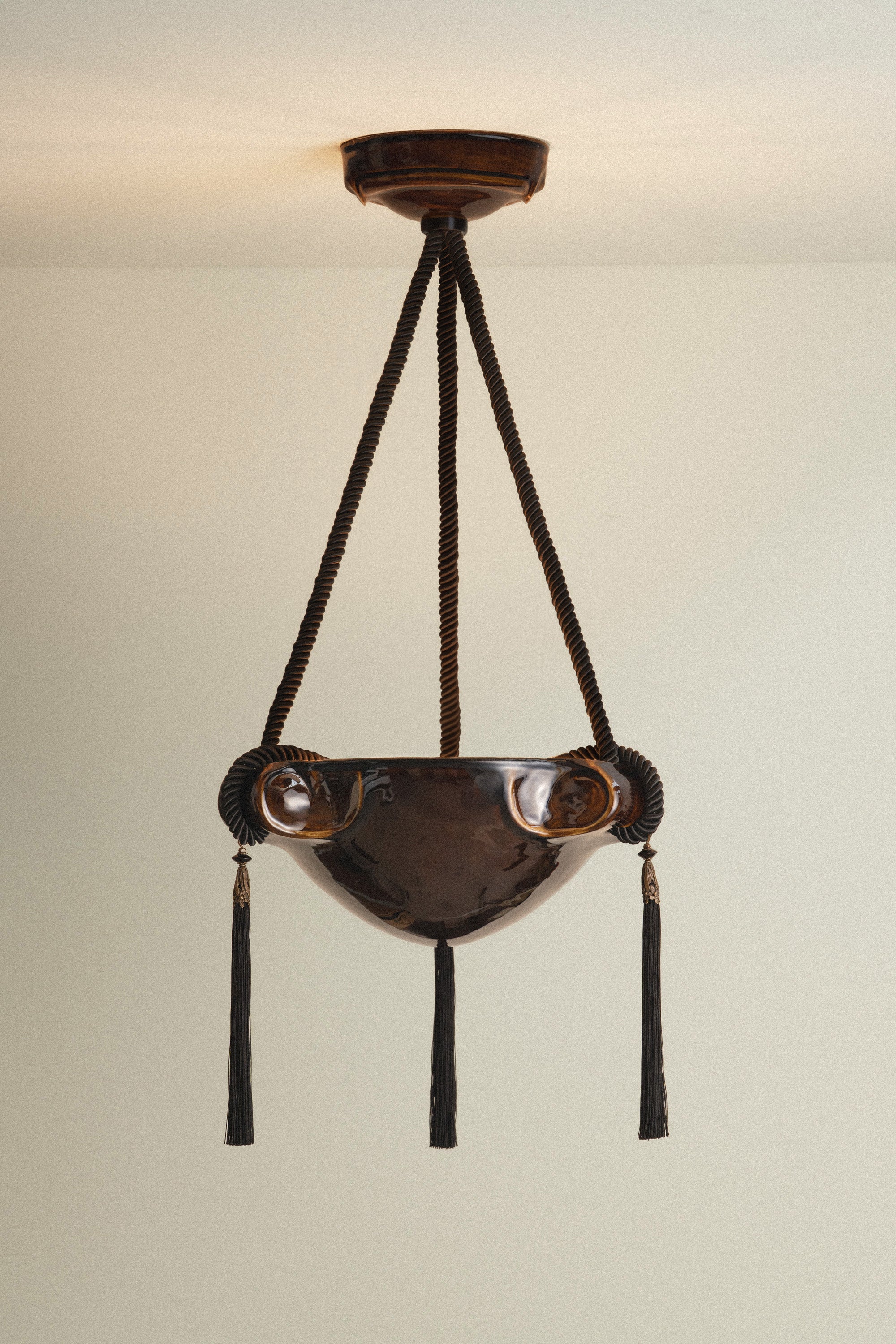 L'eau No. 9 Black Amber 12"