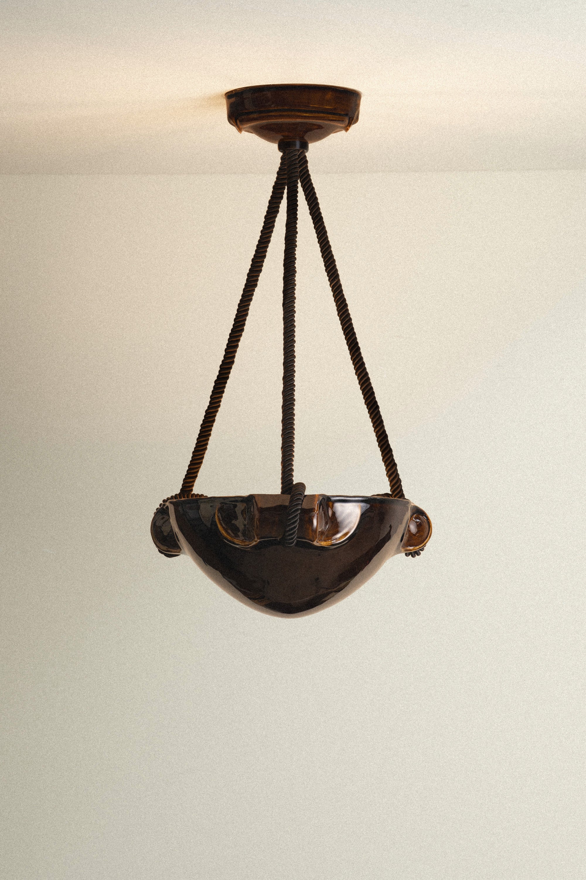 L'eau No. 9 Black Amber 12"