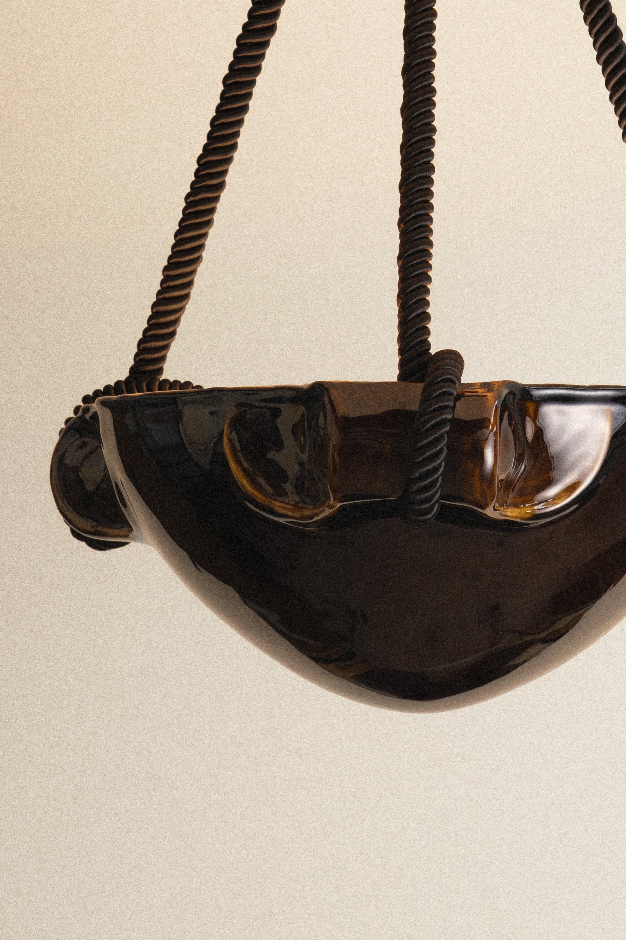 L'eau No. 9 Black Amber 12"