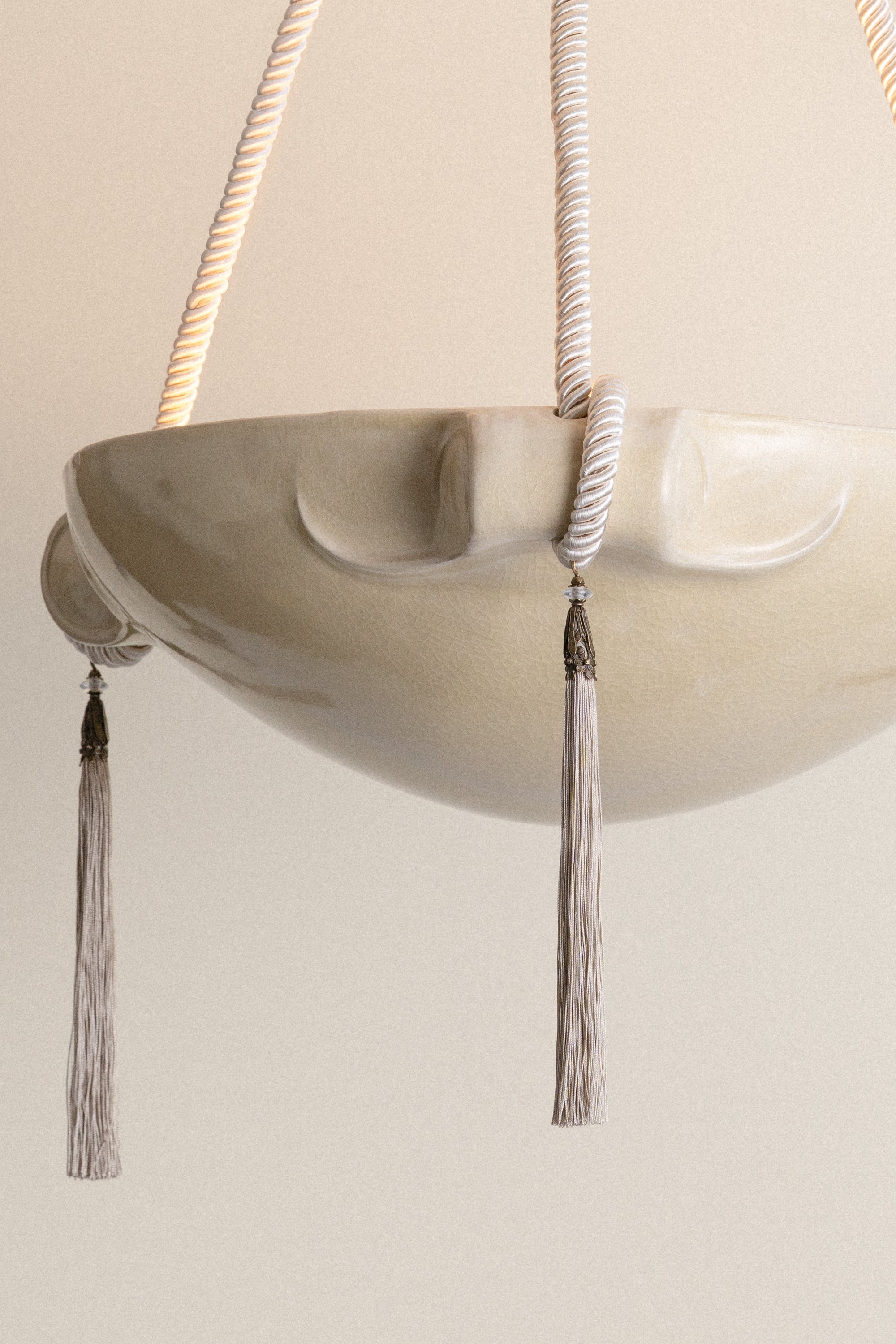 L'eau No. 9 Parchment 18"