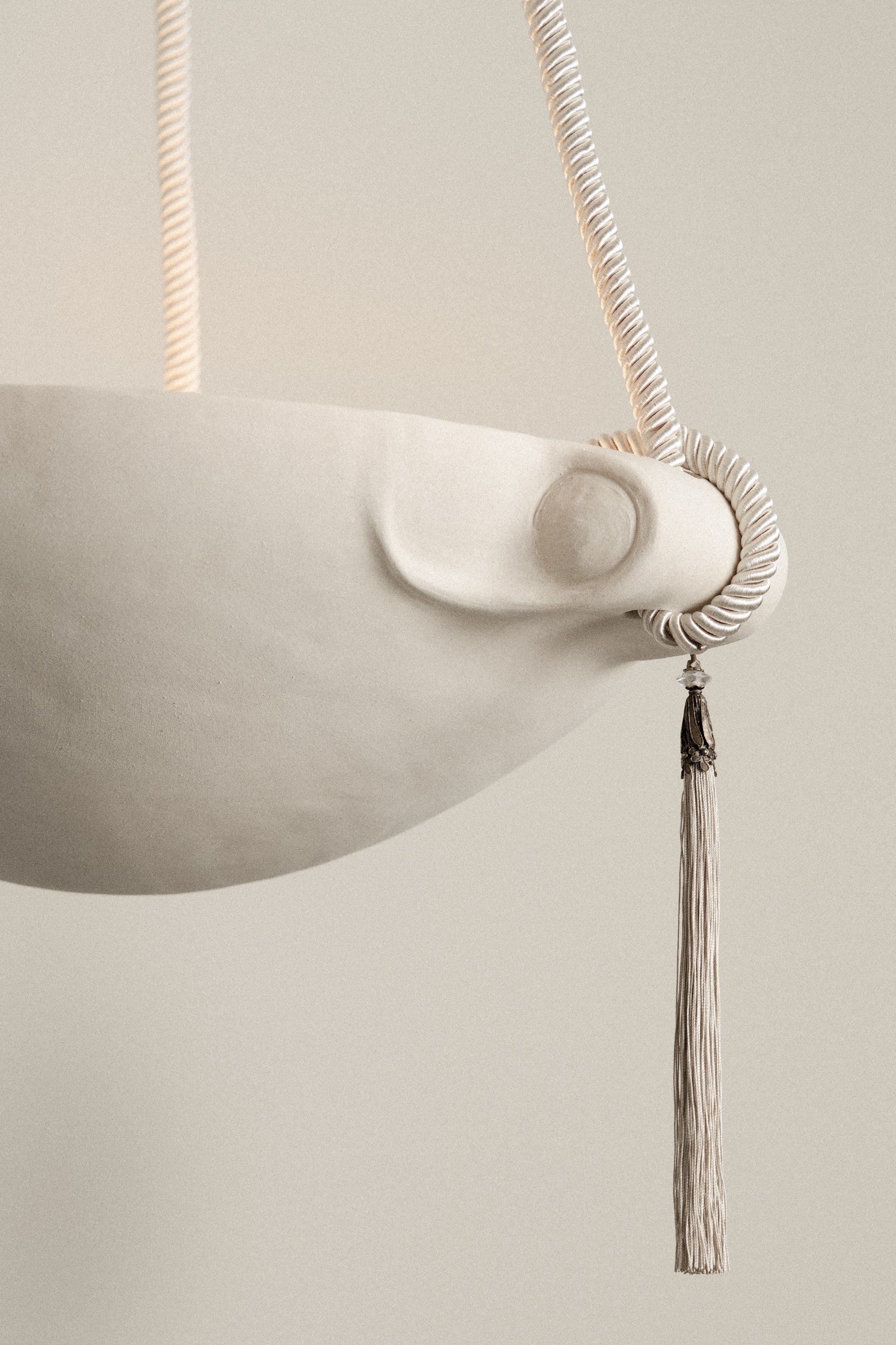 L'eau No. 9 Bone 18"