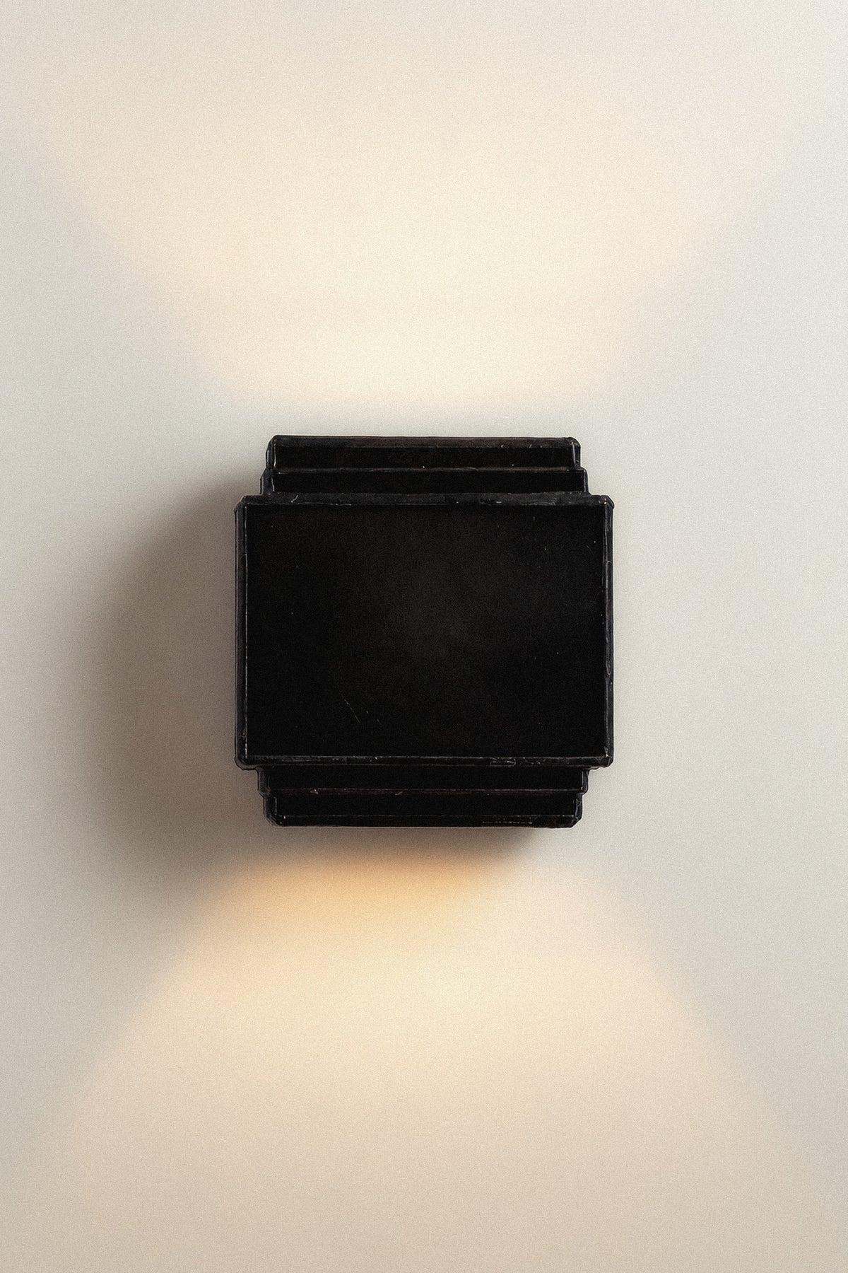 Francis No. 3 Onyx
