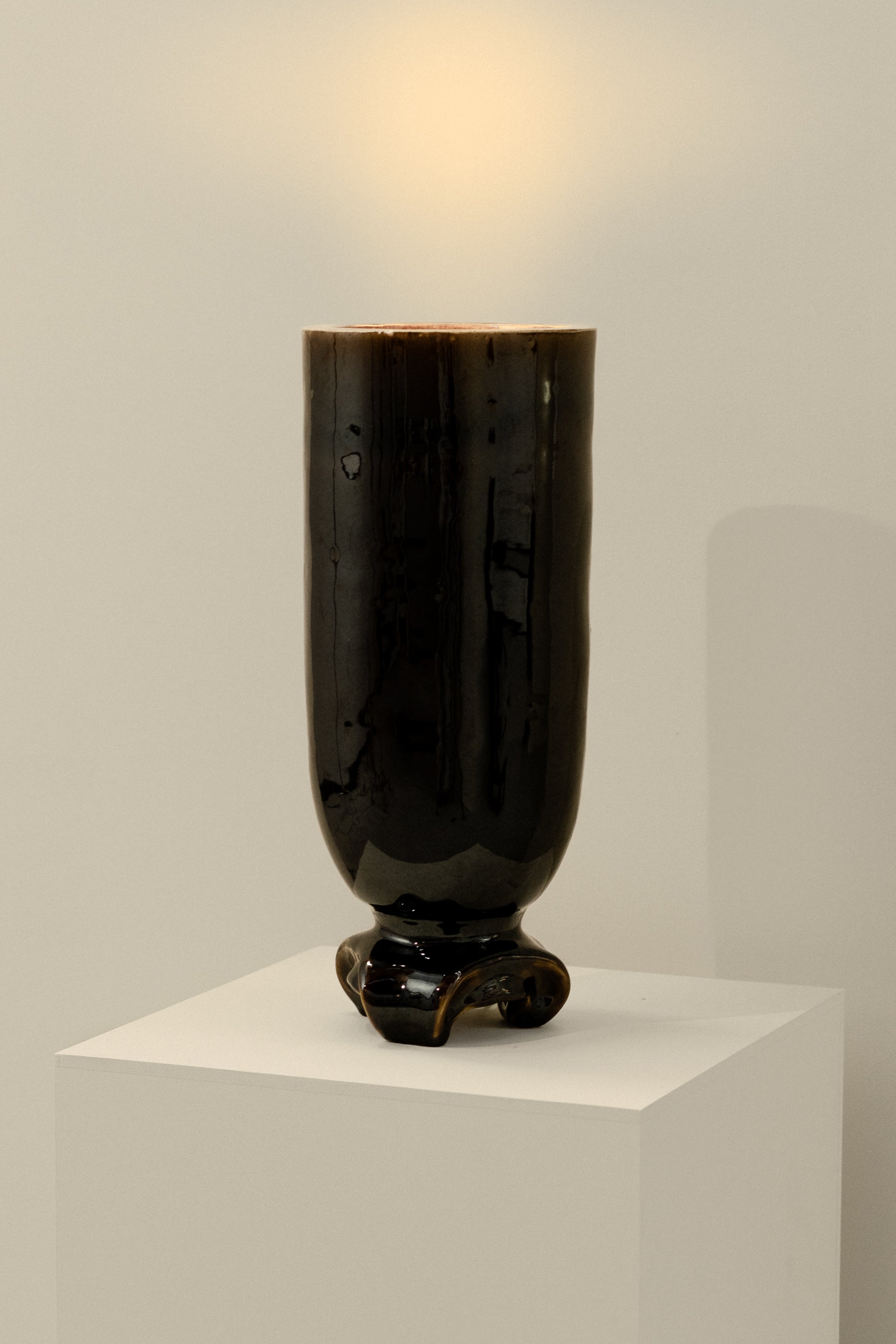 L'eau No.12 Small Black Amber