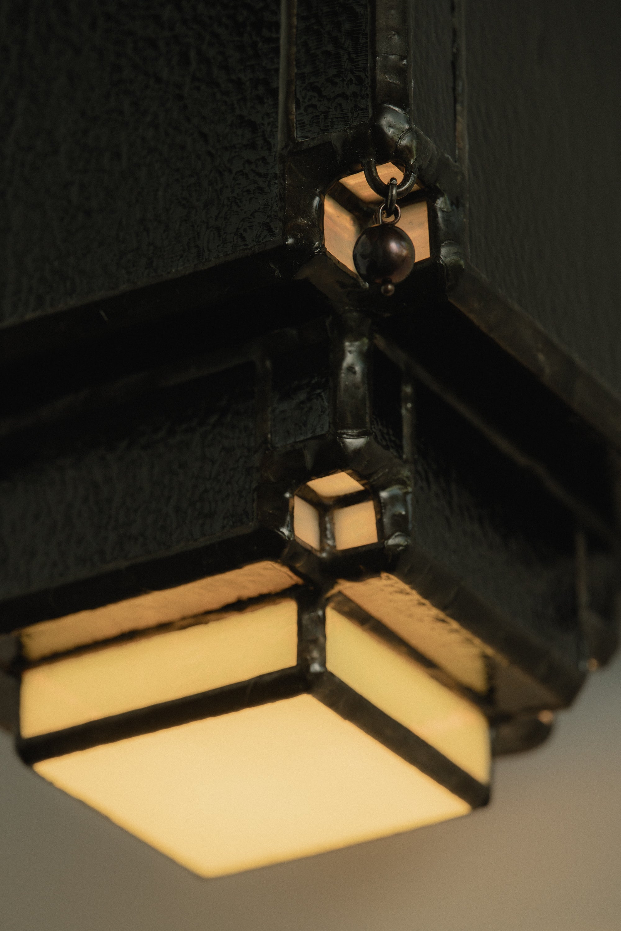 Lazare No. 2 Onyx