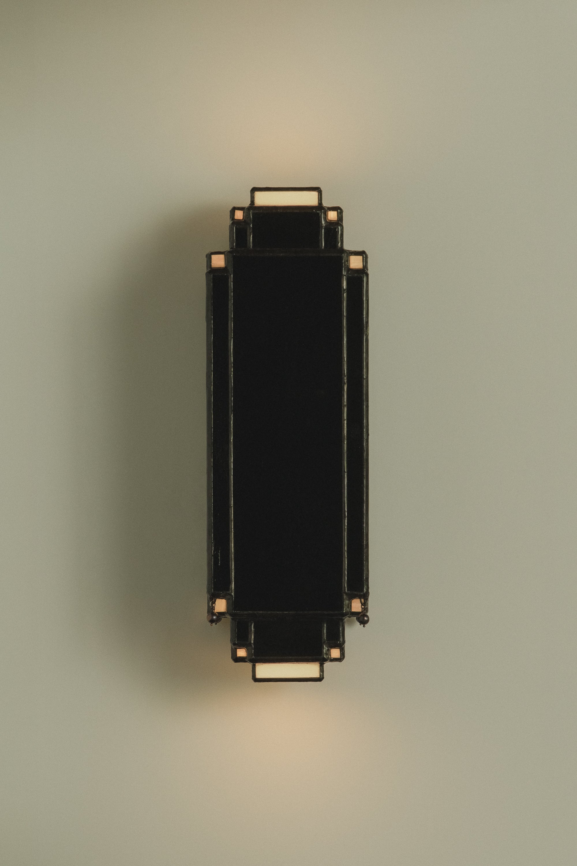 Lazare No. 2 Onyx