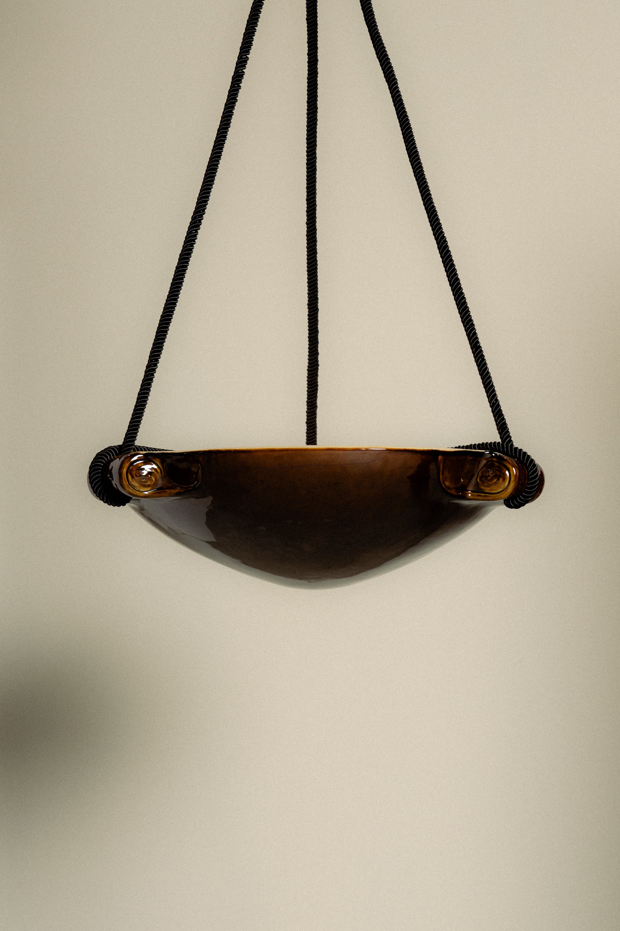 L'eau No. 9 Black Amber 24"