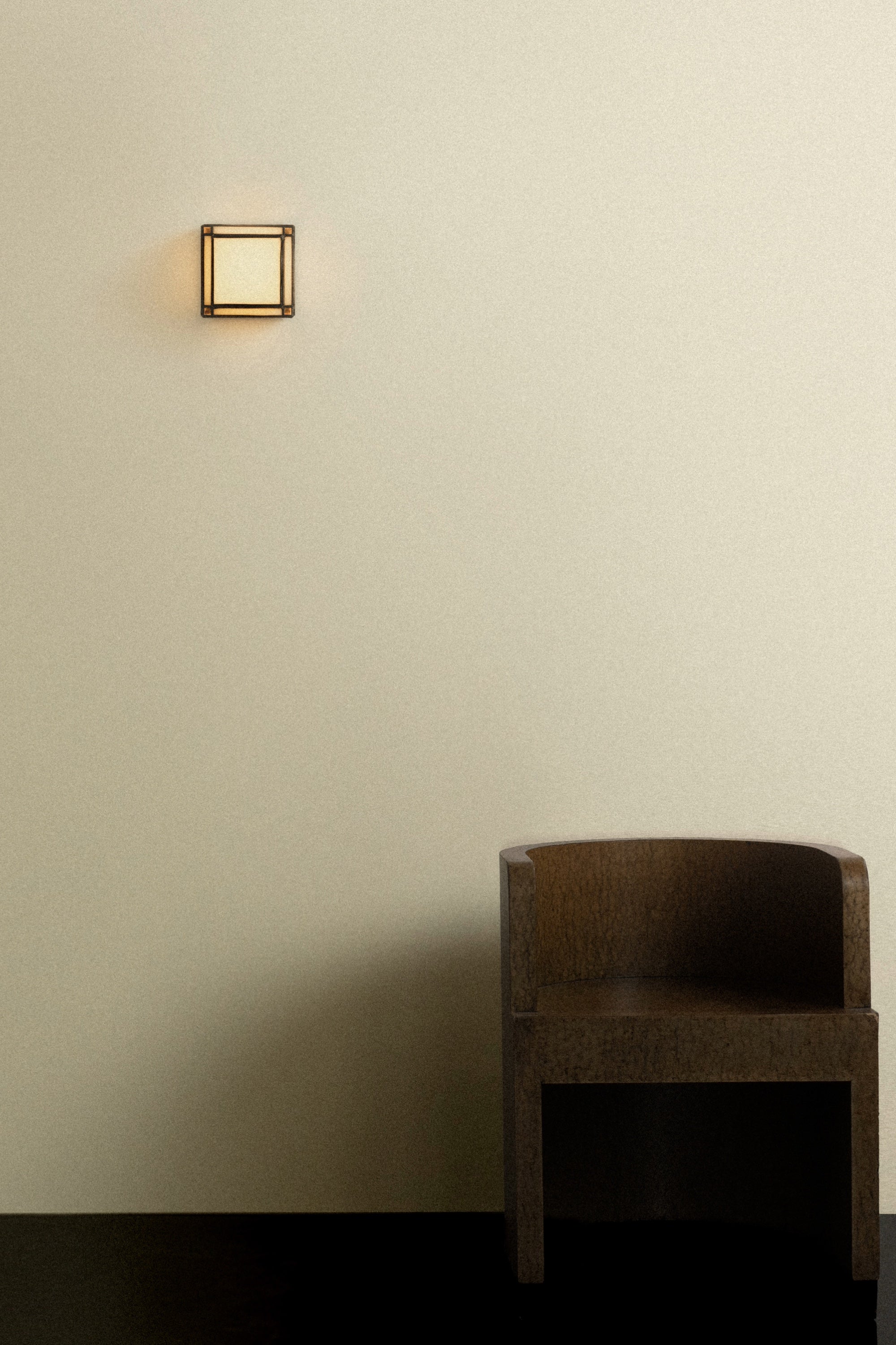 Lucienne No. 1 Parchment