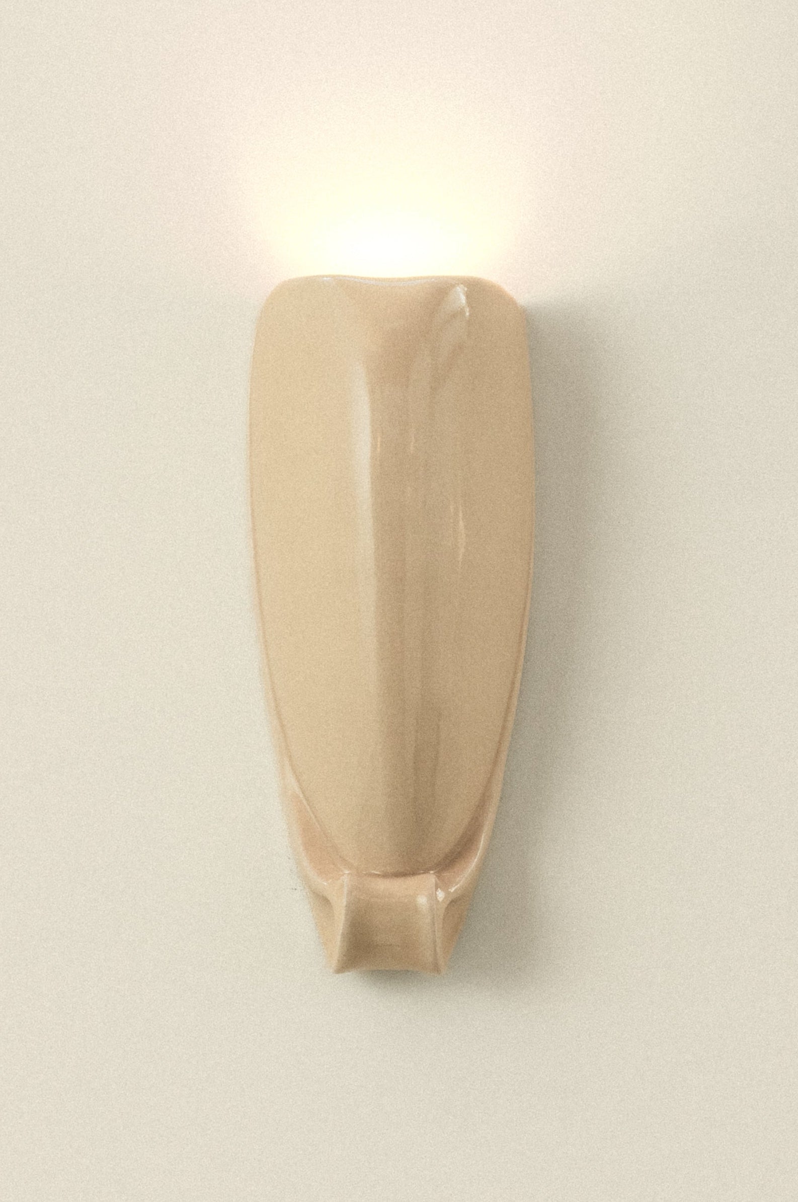 L'eau No. 2 Parchment