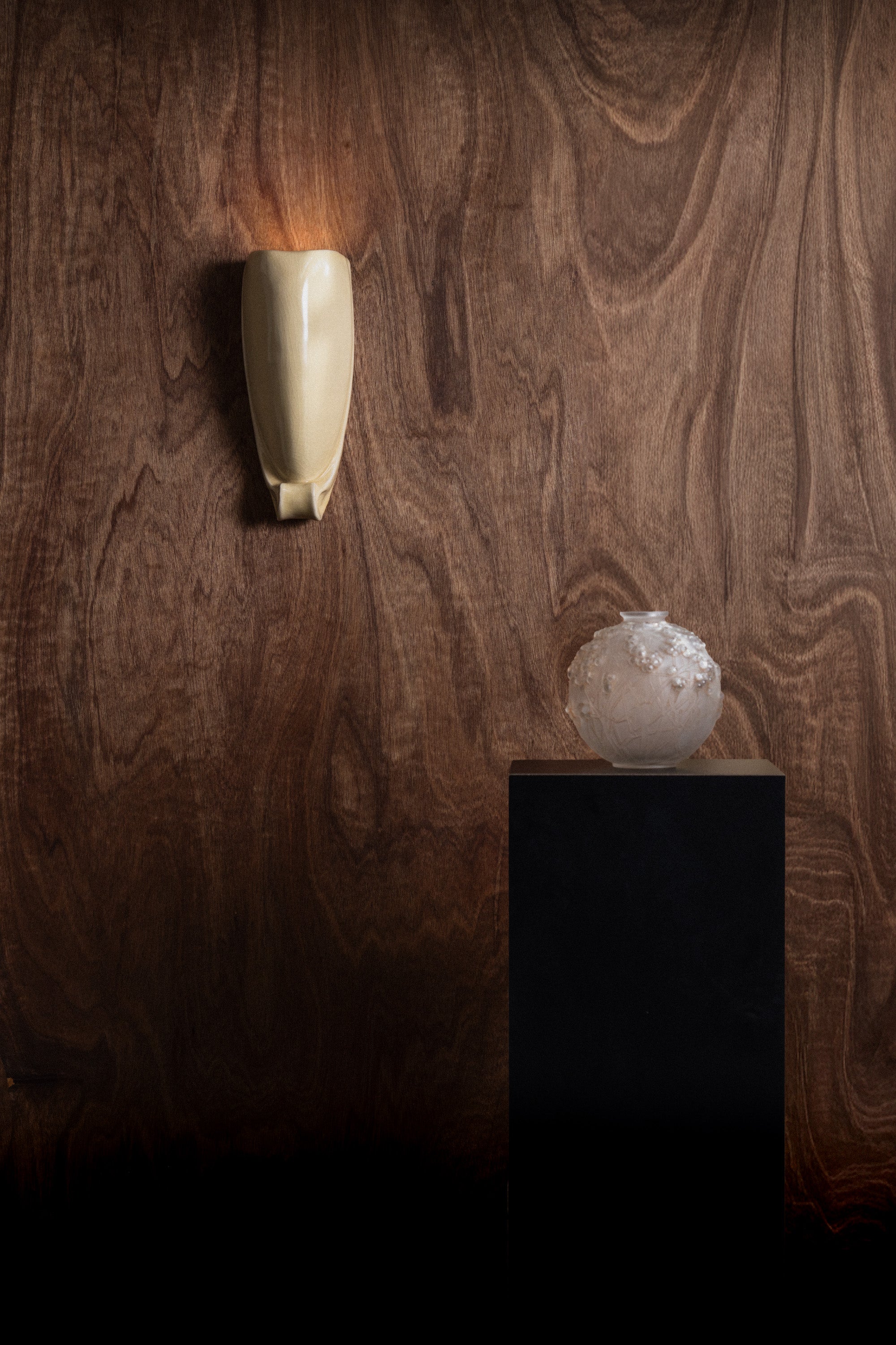 L'eau No. 2 Parchment