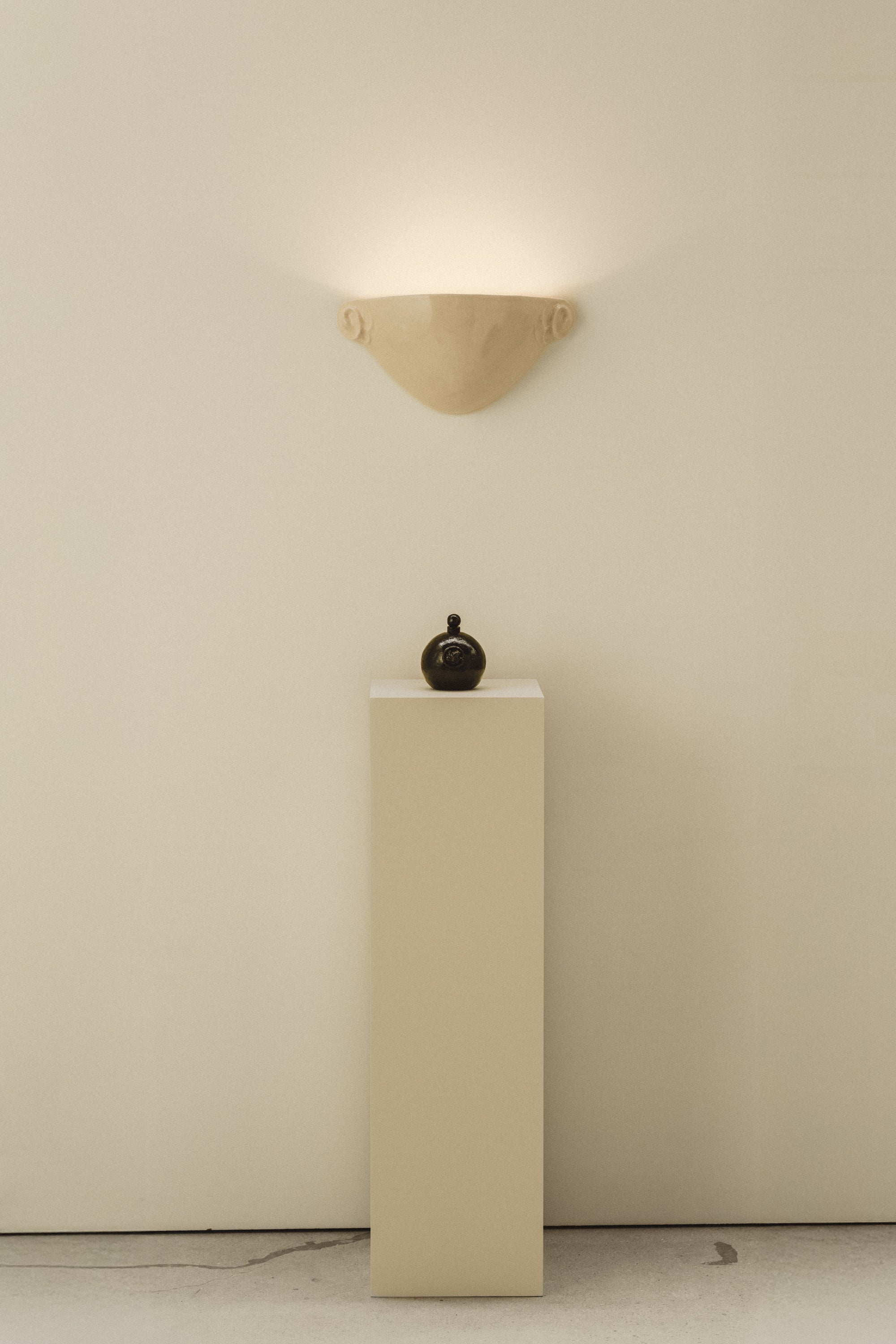 L'eau No. 4 Large Parchment