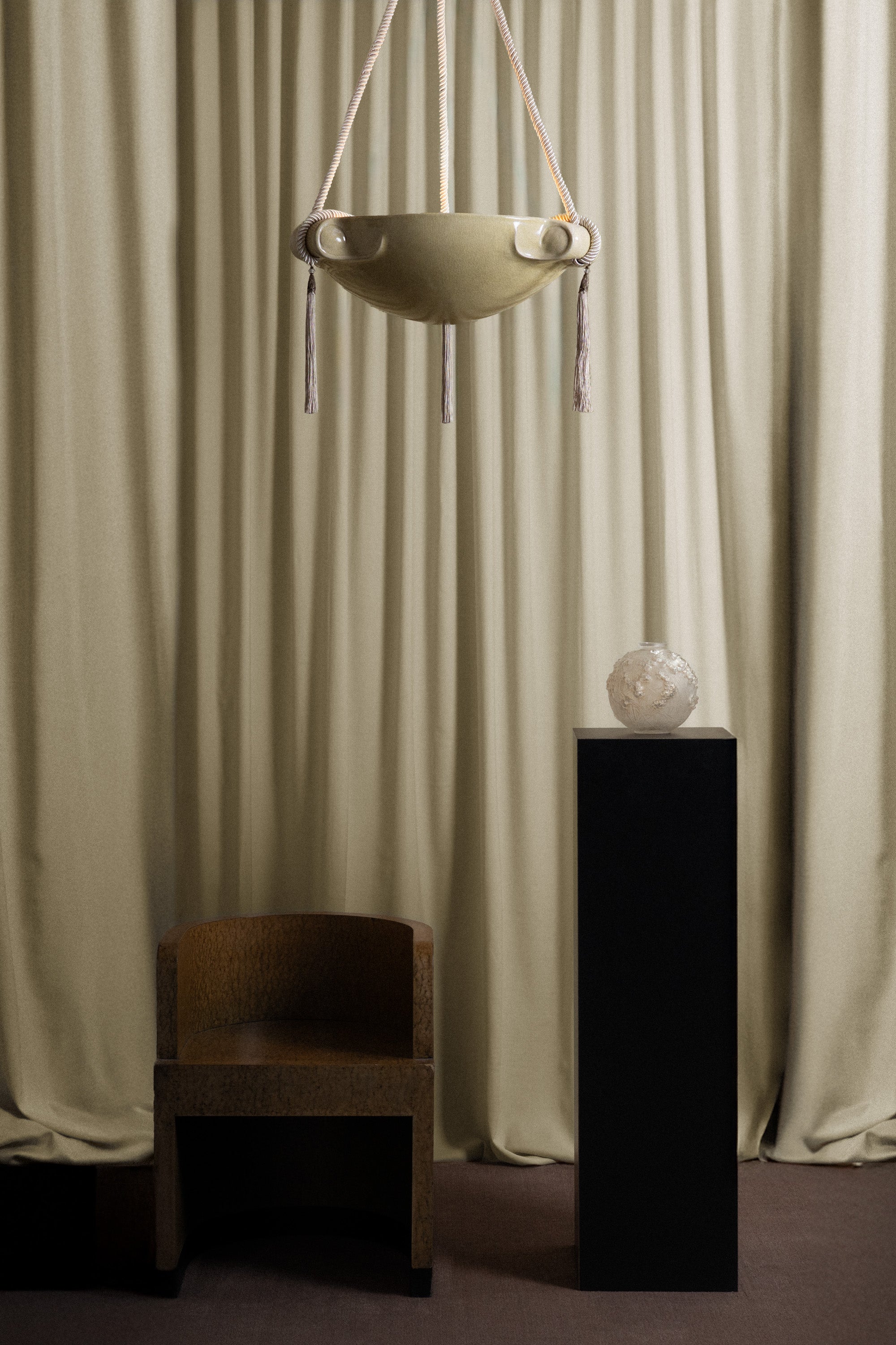 L'eau No. 9 Parchment 24"