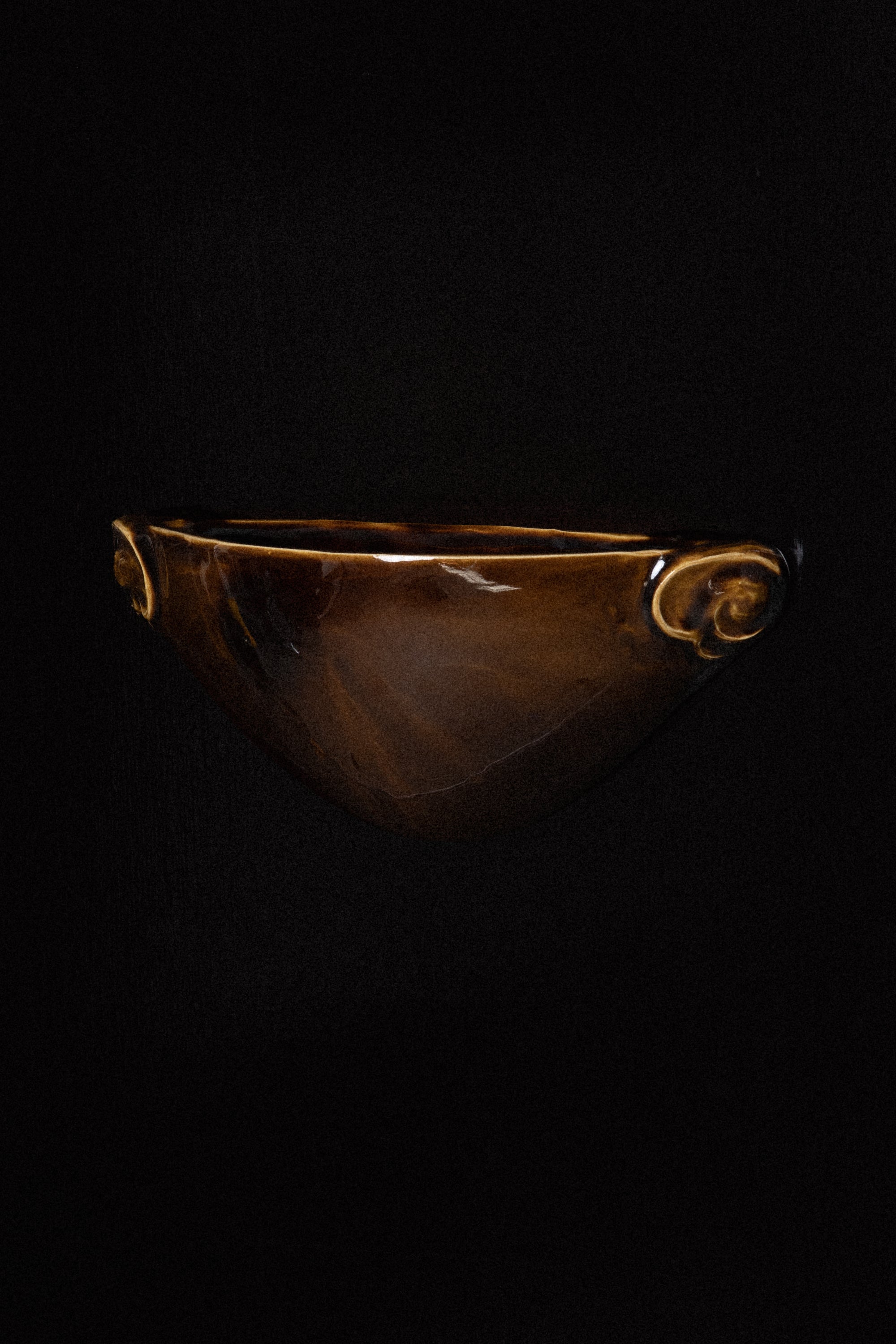 L'eau No. 4 Small Black Amber